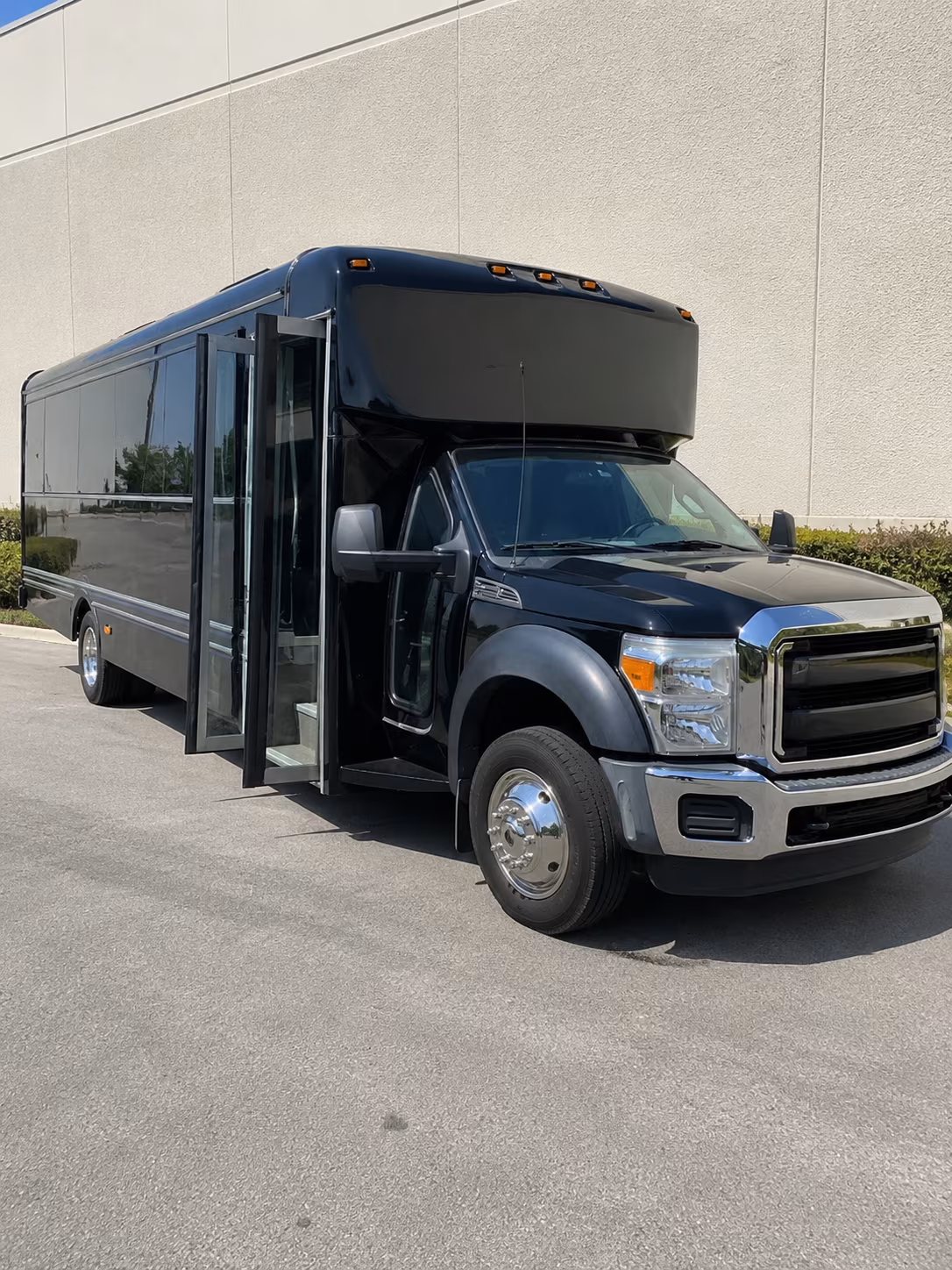 Chandler Birthday, Sweet 16, & Quinceañera Party Bus Rentals