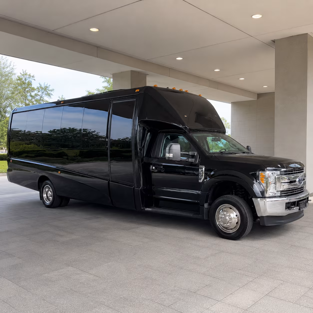 Mesa Birthday, Sweet 16, & Quinceañera Transportation onboard seating