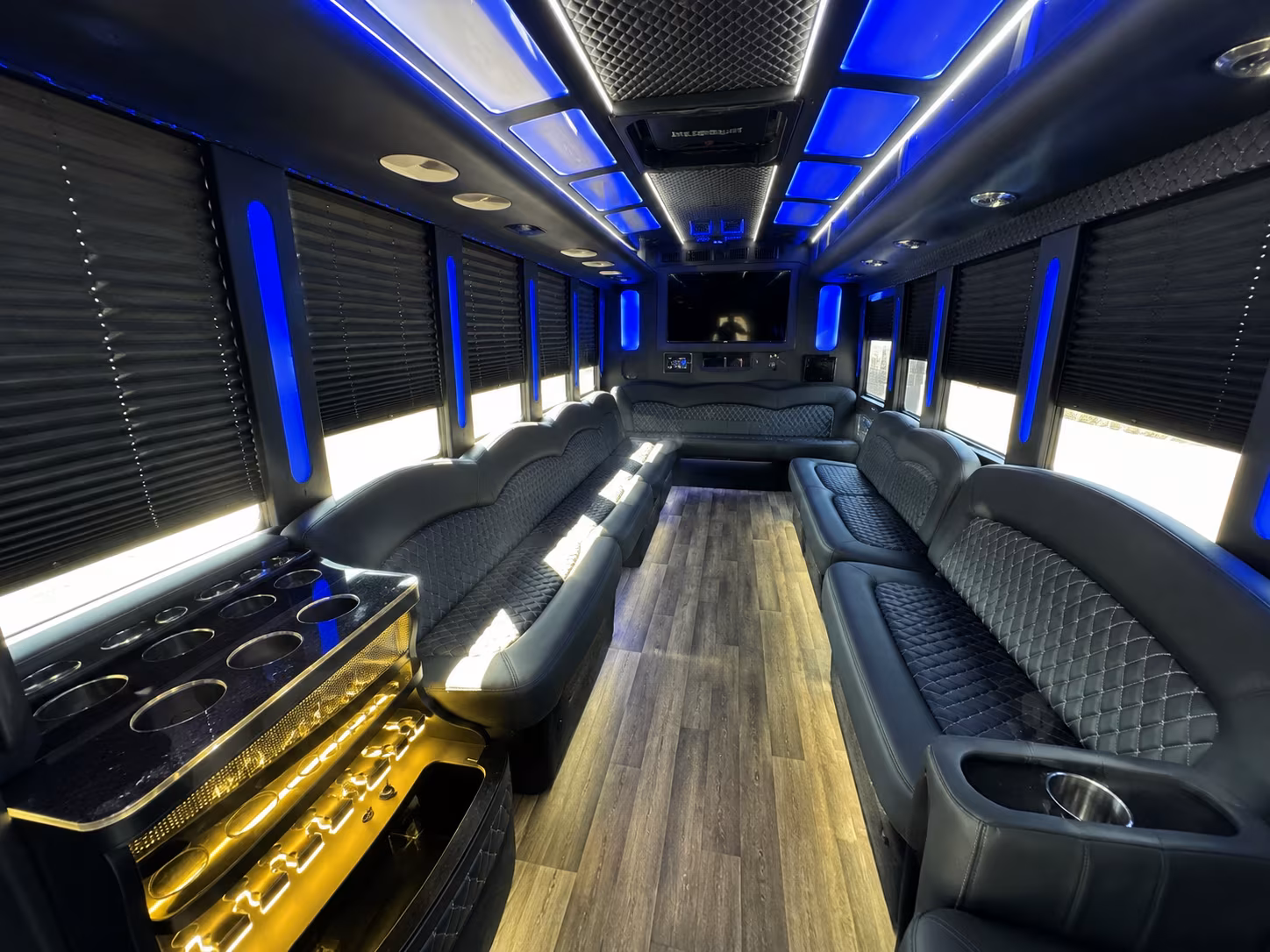 Phoenix Birthday, Sweet 16, & Quinceañera Party Bus Rentals