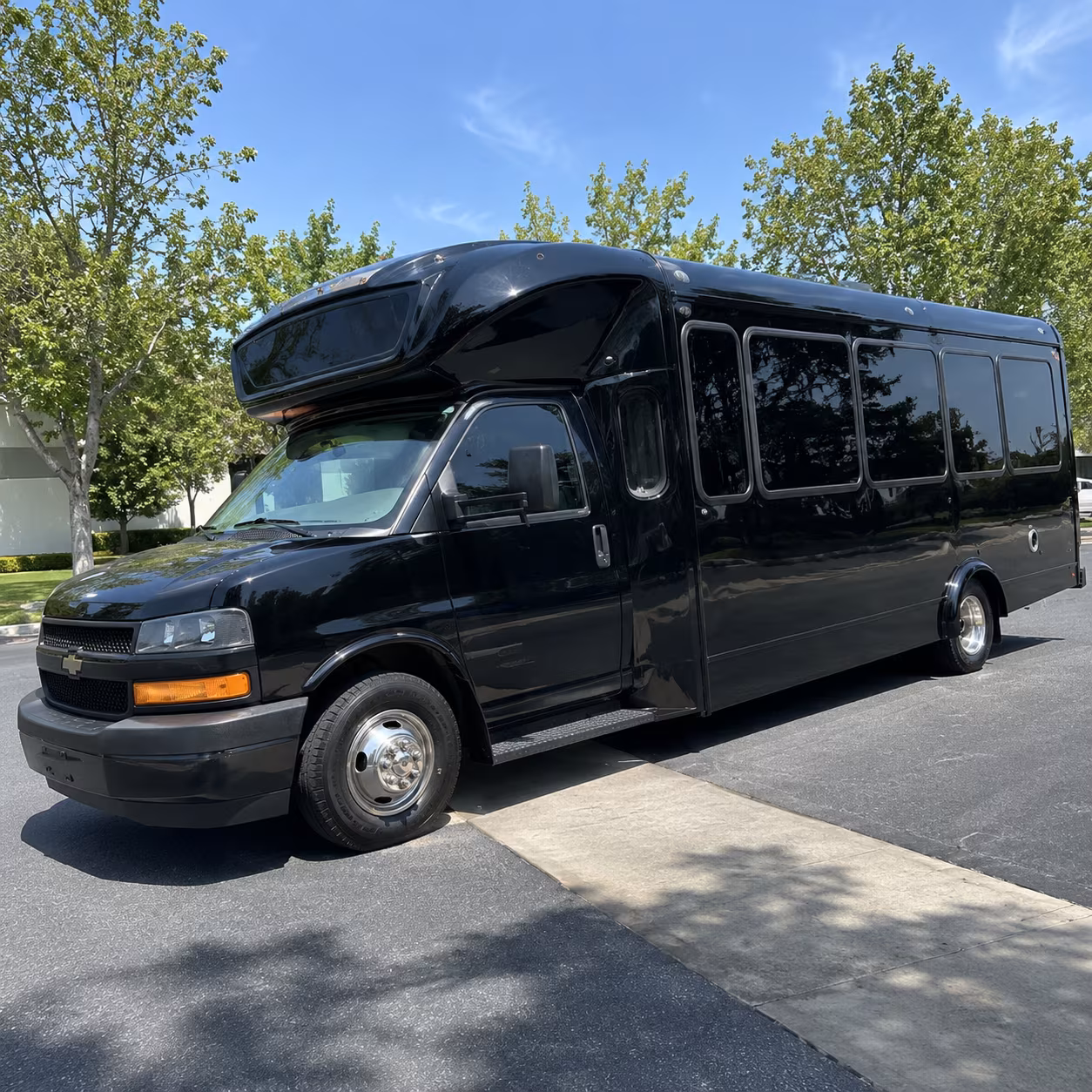 Queen Creek Birthday, Sweet 16, & Quinceañera Party Bus Rentals
