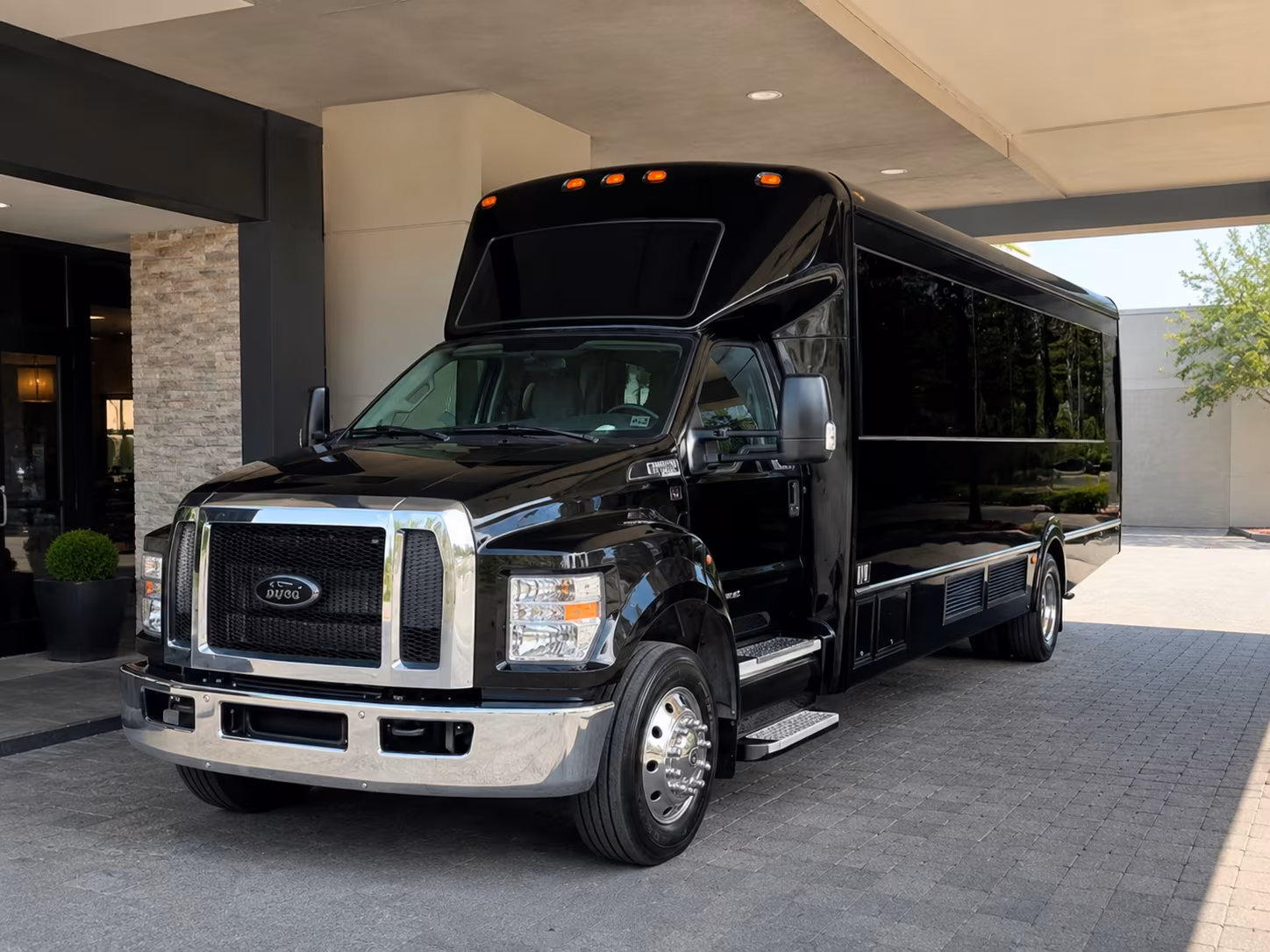 Tempe Birthday, Sweet 16, & Quinceañera Party Bus Rentals