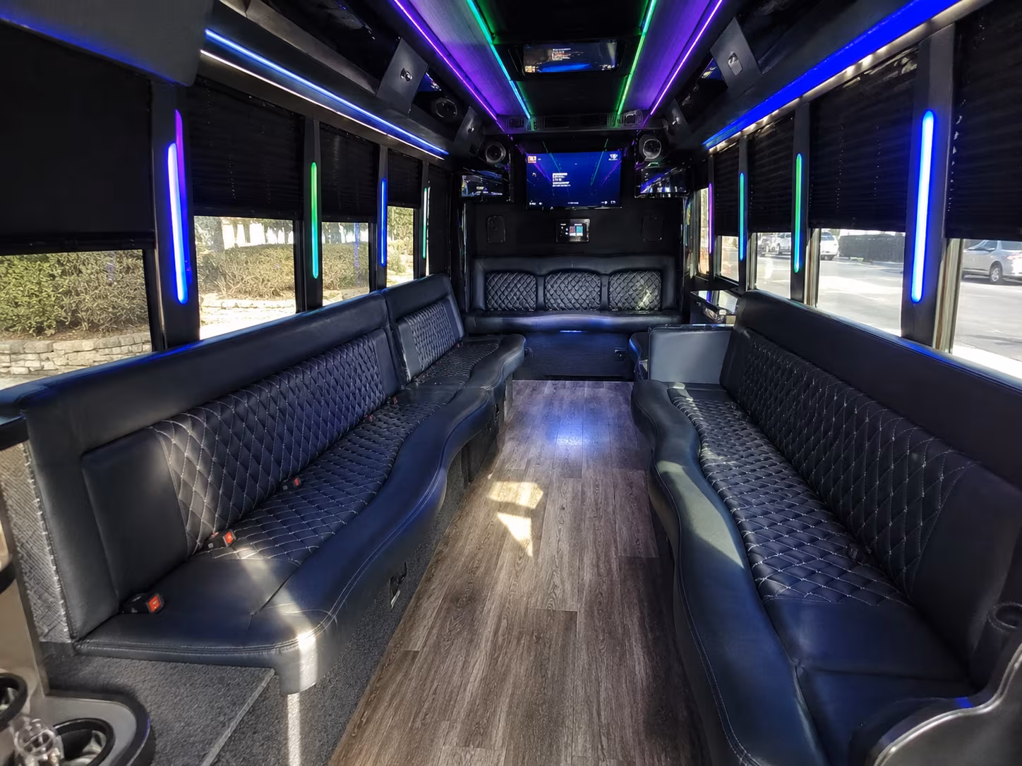 Mesa Winery Tour & Pub Crawl Transportation